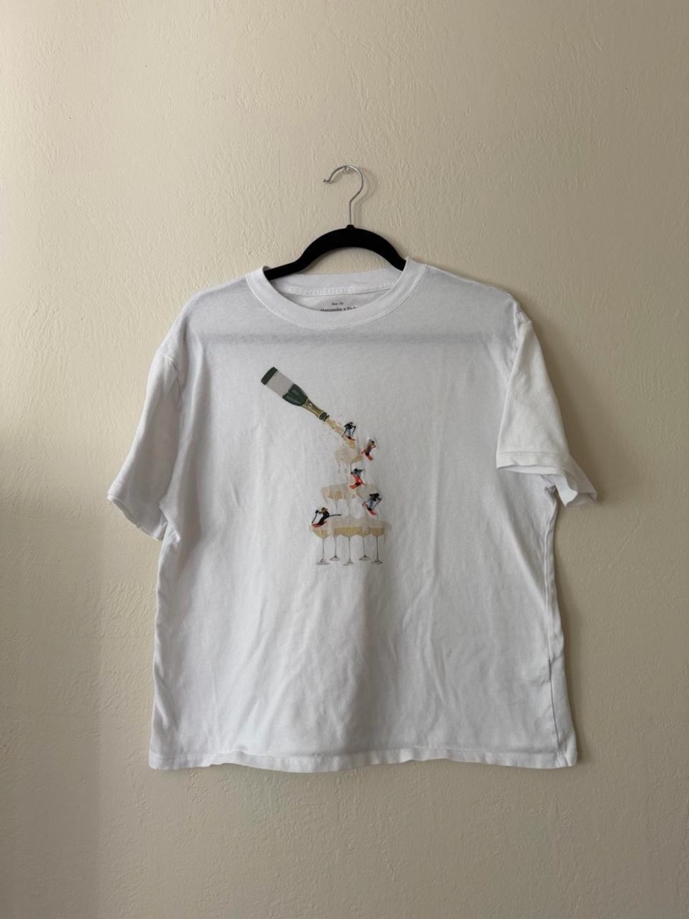 Abercrombie & Fitch White Easy Tee with Printed Neck Label